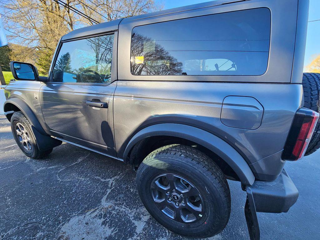 new 2024 Ford Bronco car, priced at $42,095