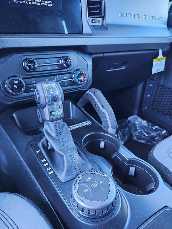 new 2024 Ford Bronco car, priced at $42,095