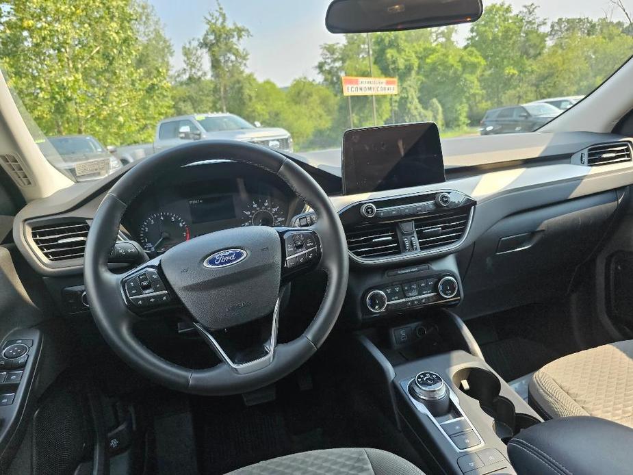 used 2022 Ford Escape car, priced at $23,590