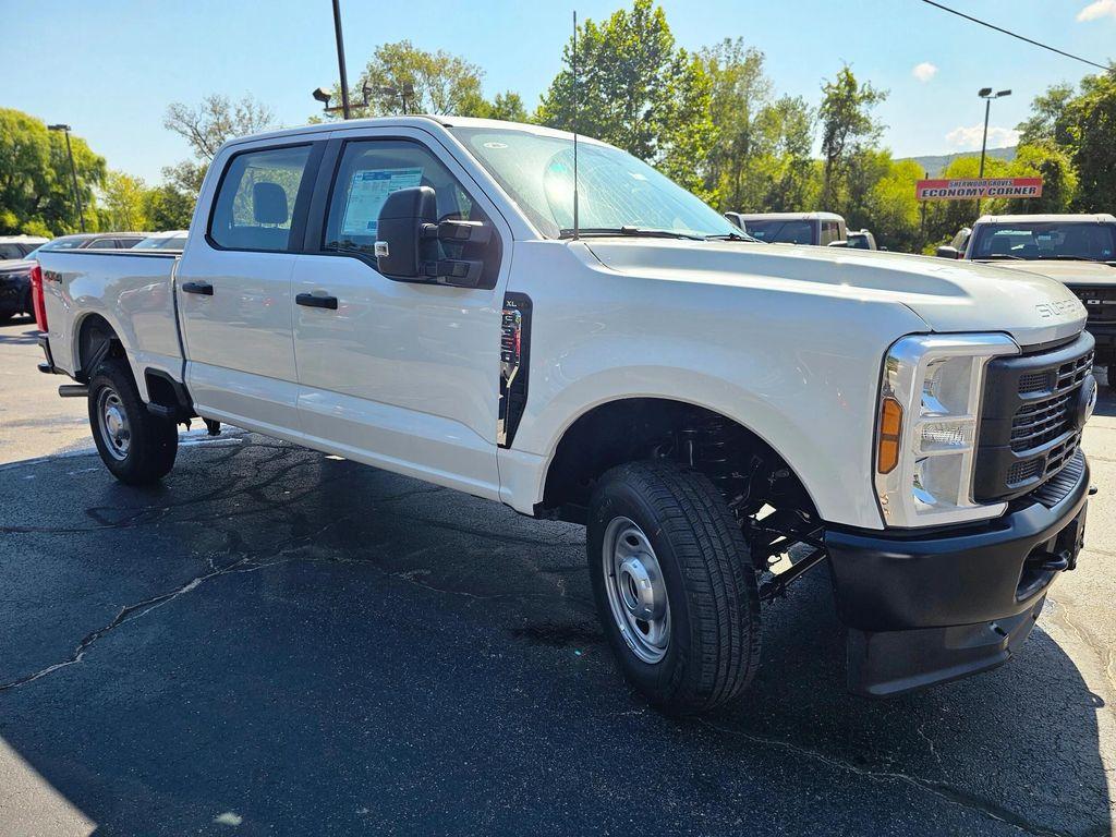 new 2025 Ford F-350 car, priced at $51,295