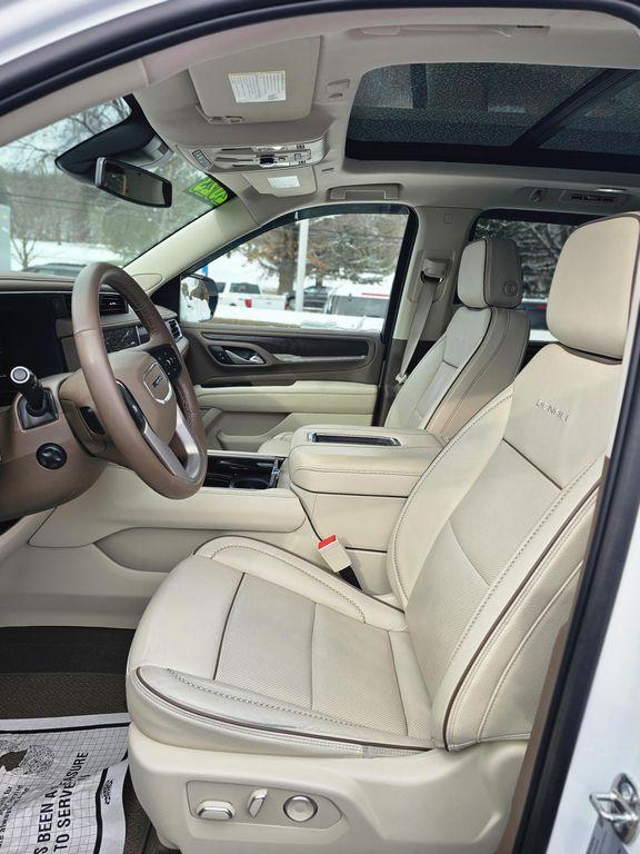 used 2023 GMC Yukon XL car, priced at $68,990