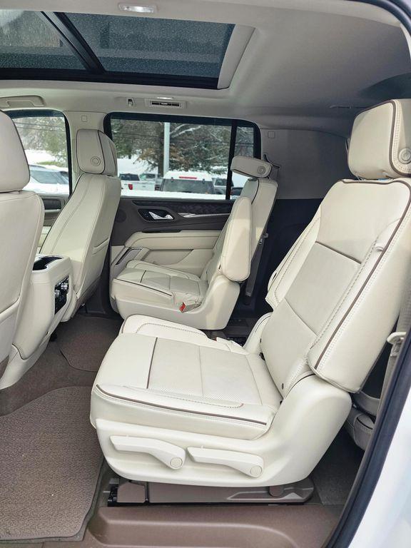 used 2023 GMC Yukon XL car, priced at $68,990