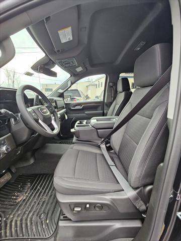 new 2025 GMC Sierra 1500 car, priced at $55,640