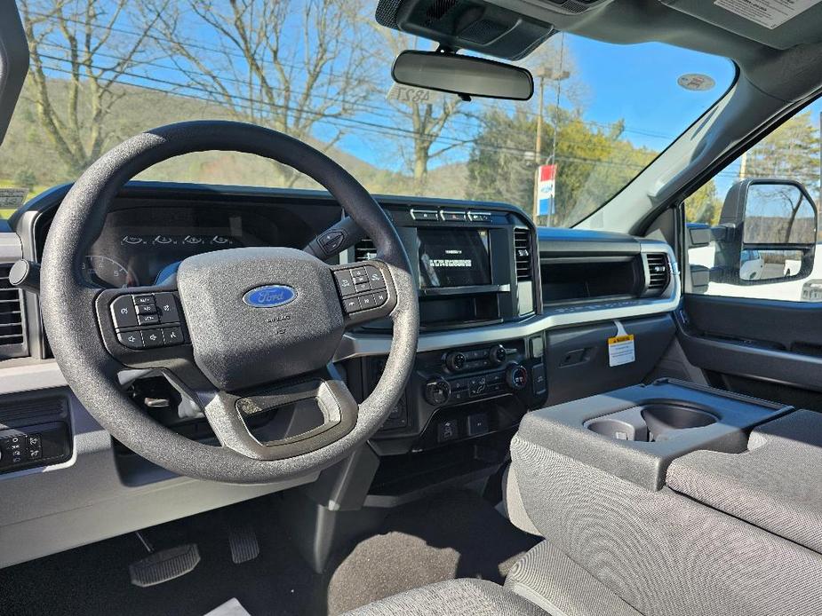new 2024 Ford F-350 car, priced at $64,450