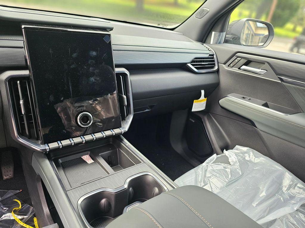 new 2025 GMC Acadia car, priced at $51,575