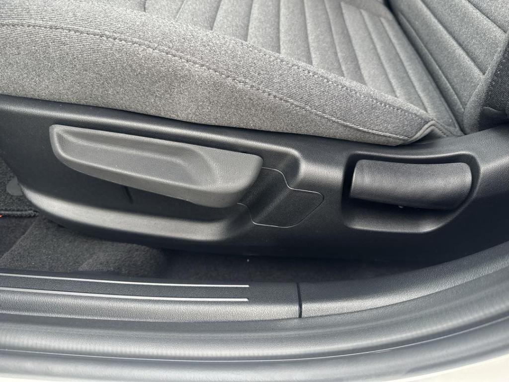 new 2025 Kia K4 car, priced at $25,520