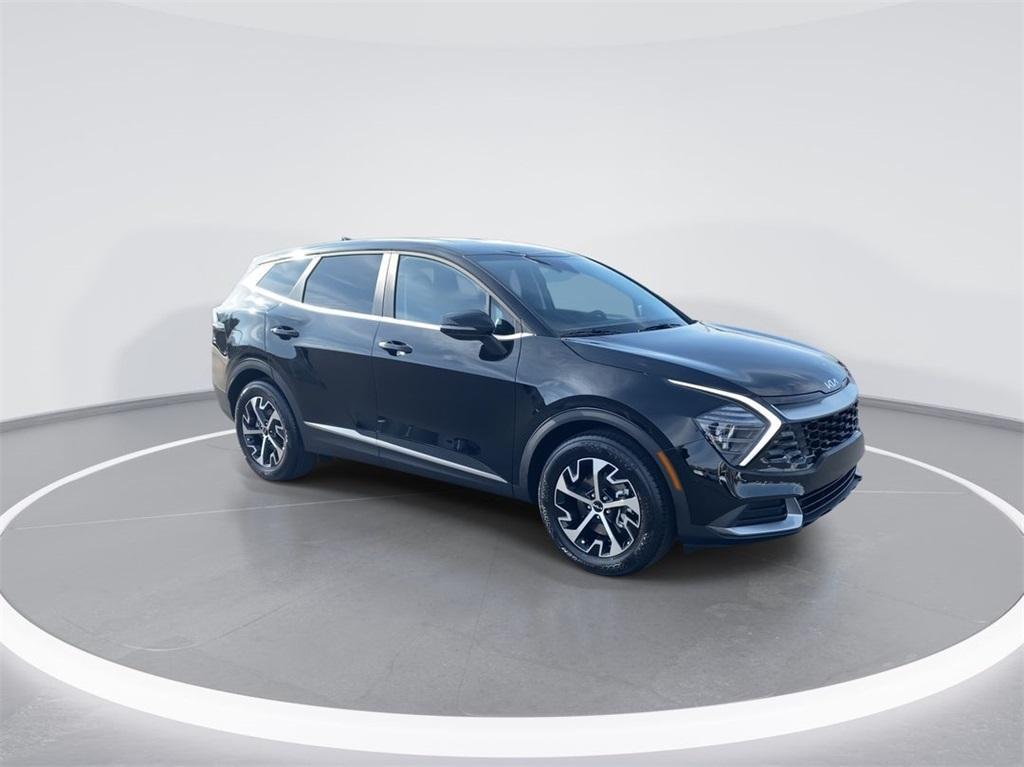 new 2025 Kia Sportage car, priced at $29,810