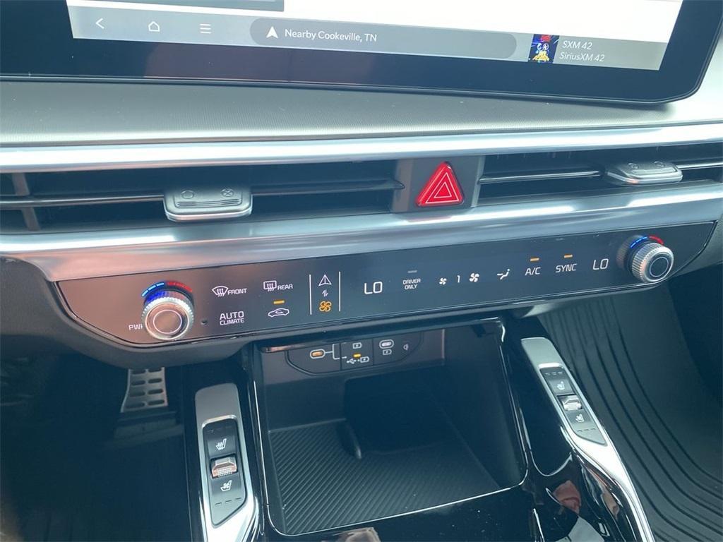 new 2025 Kia Sorento Hybrid car, priced at $47,535