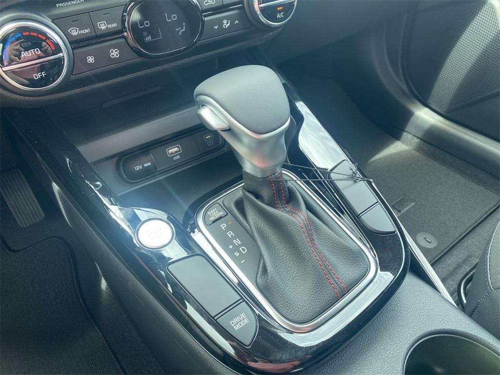 new 2025 Kia Soul car, priced at $25,360