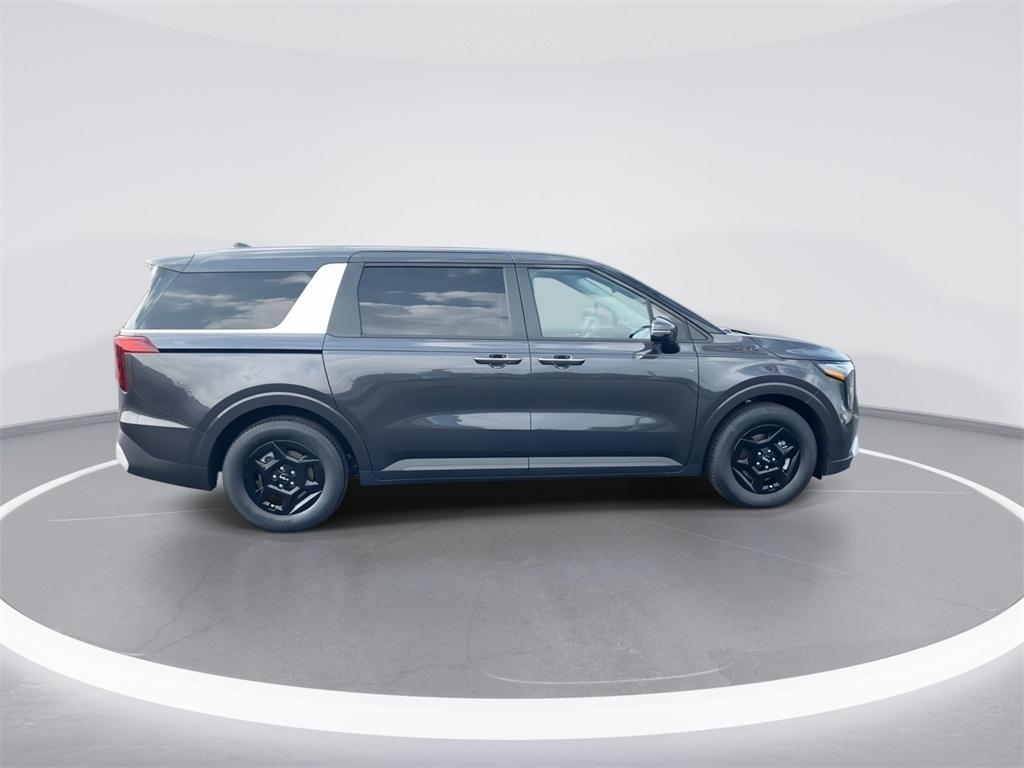new 2025 Kia Carnival car, priced at $38,030