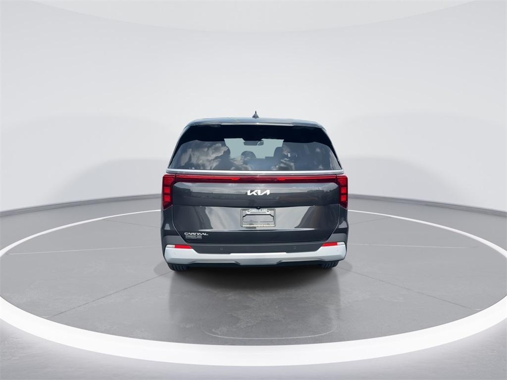 new 2025 Kia Carnival car, priced at $38,030