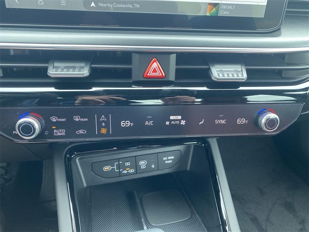 new 2025 Kia K5 car, priced at $31,540