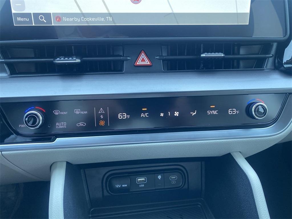 new 2025 Kia Sportage car, priced at $30,755