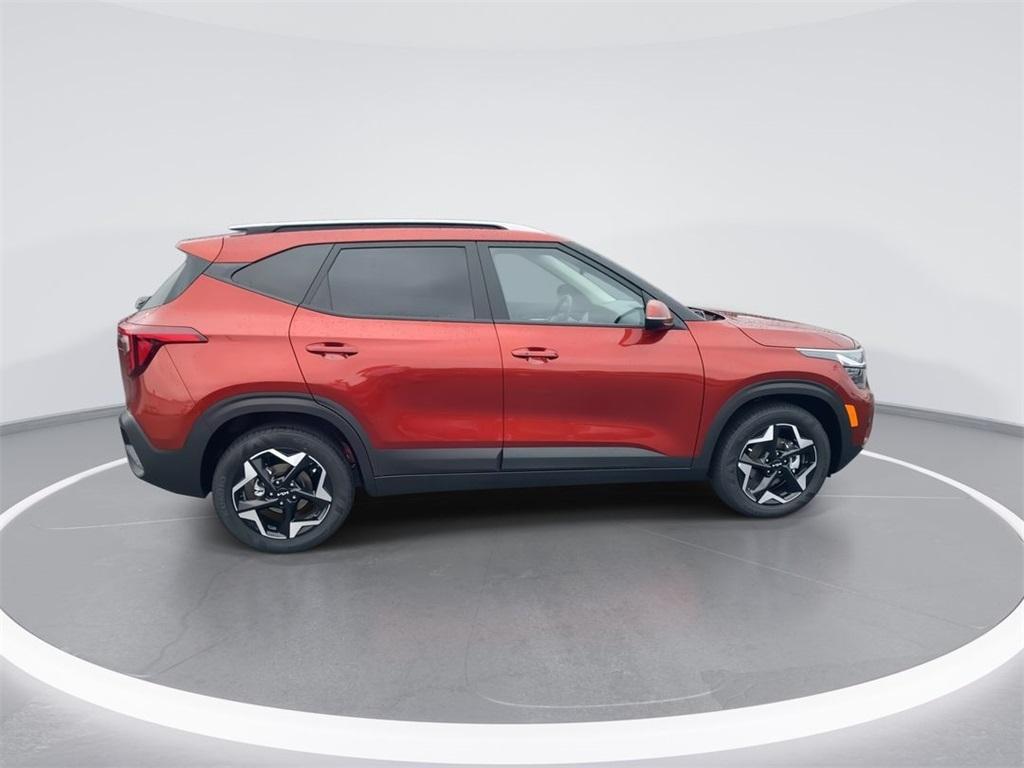 new 2025 Kia Seltos car, priced at $26,085