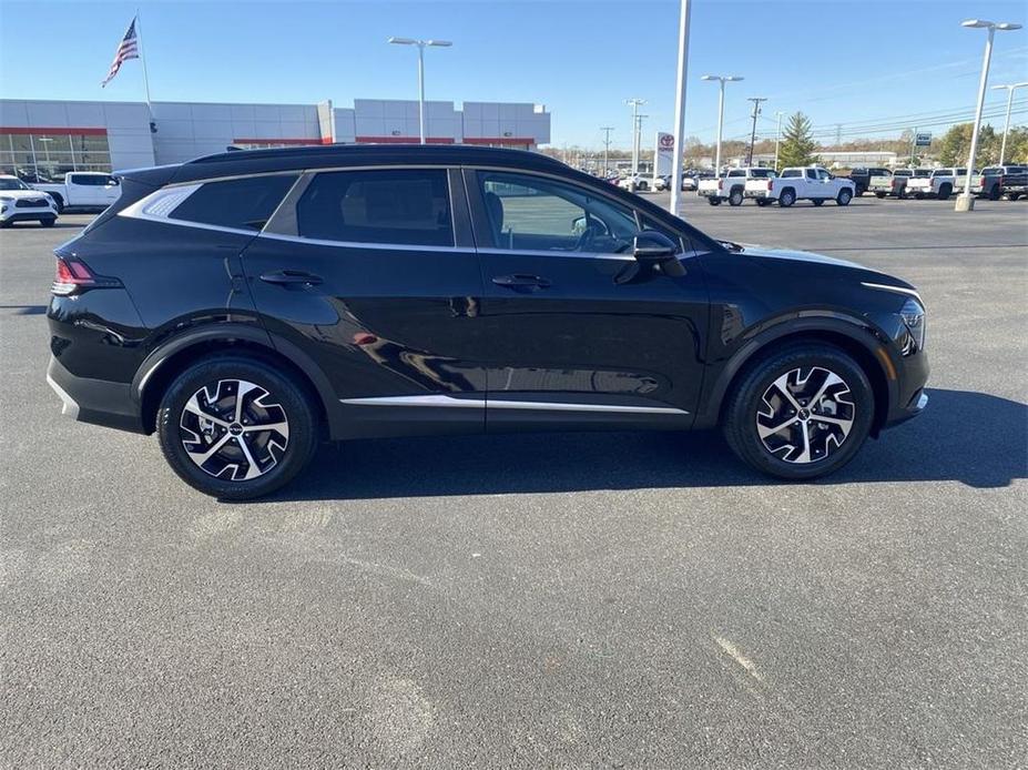 new 2025 Kia Sportage car, priced at $32,400