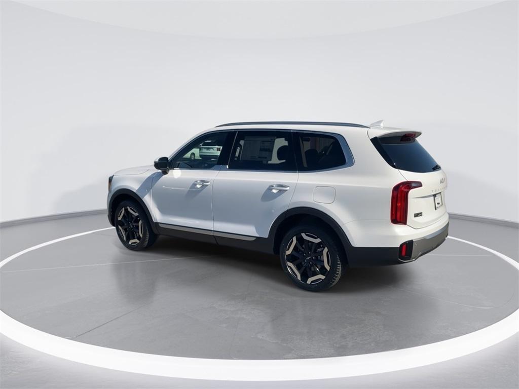 new 2025 Kia Telluride car, priced at $44,055