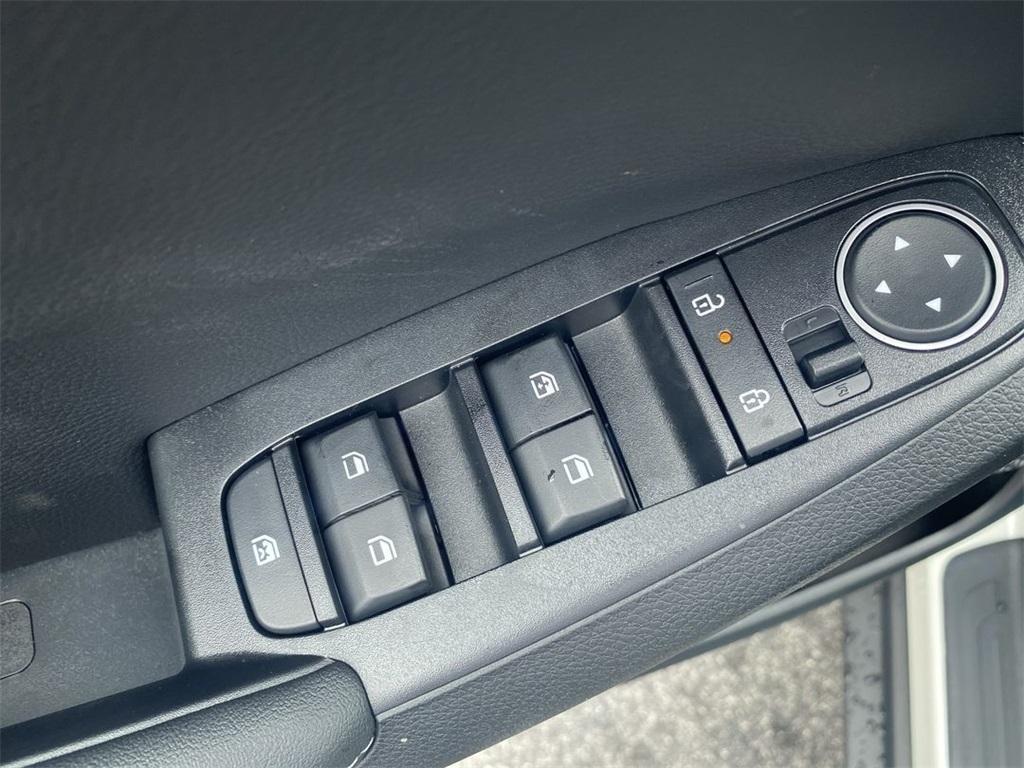 new 2025 Kia Seltos car, priced at $26,480