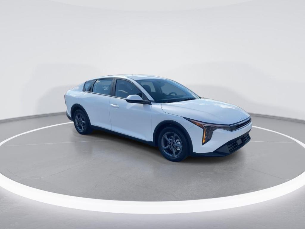 new 2025 Kia K4 car, priced at $24,470