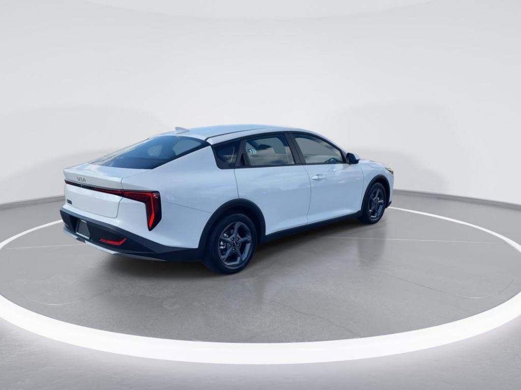 new 2025 Kia K4 car, priced at $24,470