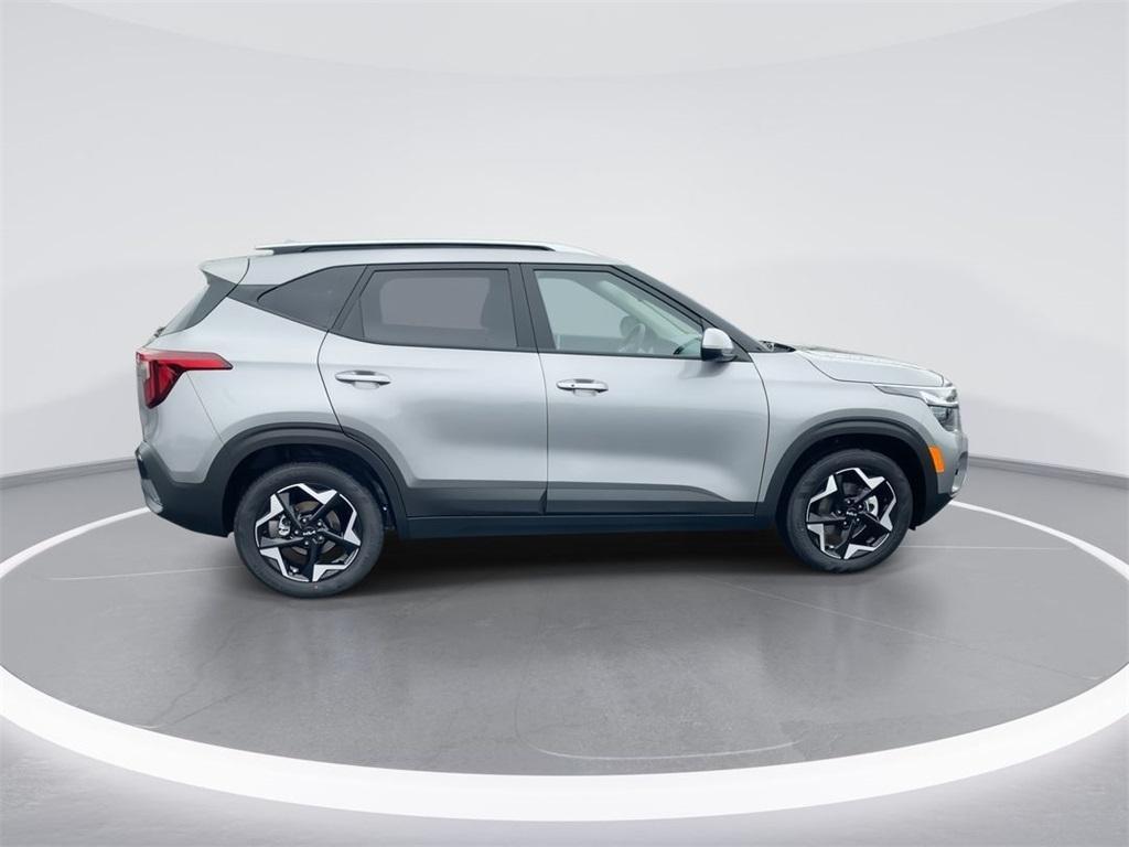 new 2025 Kia Seltos car, priced at $26,085