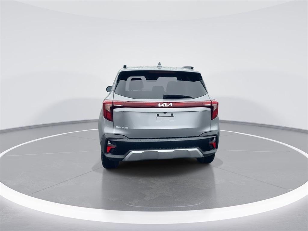 new 2025 Kia Seltos car, priced at $26,085
