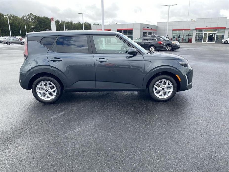 new 2025 Kia Soul car, priced at $23,670