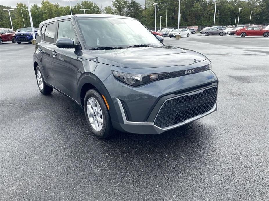 new 2025 Kia Soul car, priced at $23,670