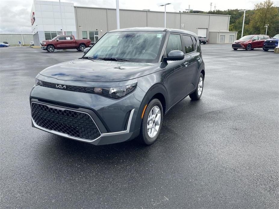 new 2025 Kia Soul car, priced at $23,670