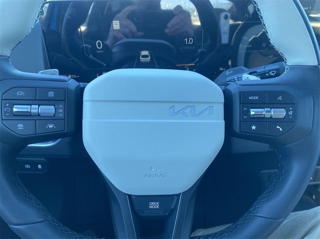 new 2025 Kia K4 car, priced at $27,270