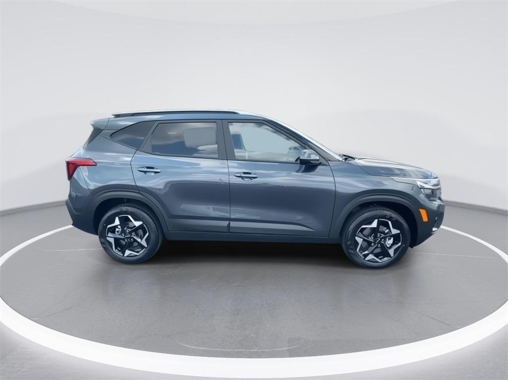 new 2025 Kia Seltos car, priced at $27,405