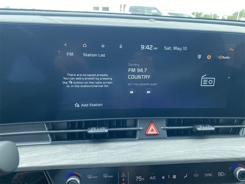 new 2025 Kia Sportage car, priced at $36,680