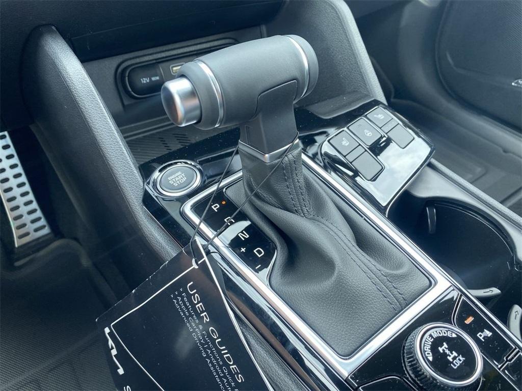 new 2025 Kia Sportage car, priced at $36,680