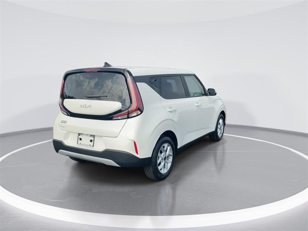 new 2025 Kia Soul car, priced at $22,960