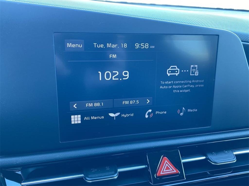 new 2025 Kia Niro car, priced at $27,945