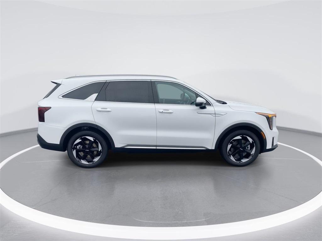 new 2025 Kia Sorento Hybrid car, priced at $40,065