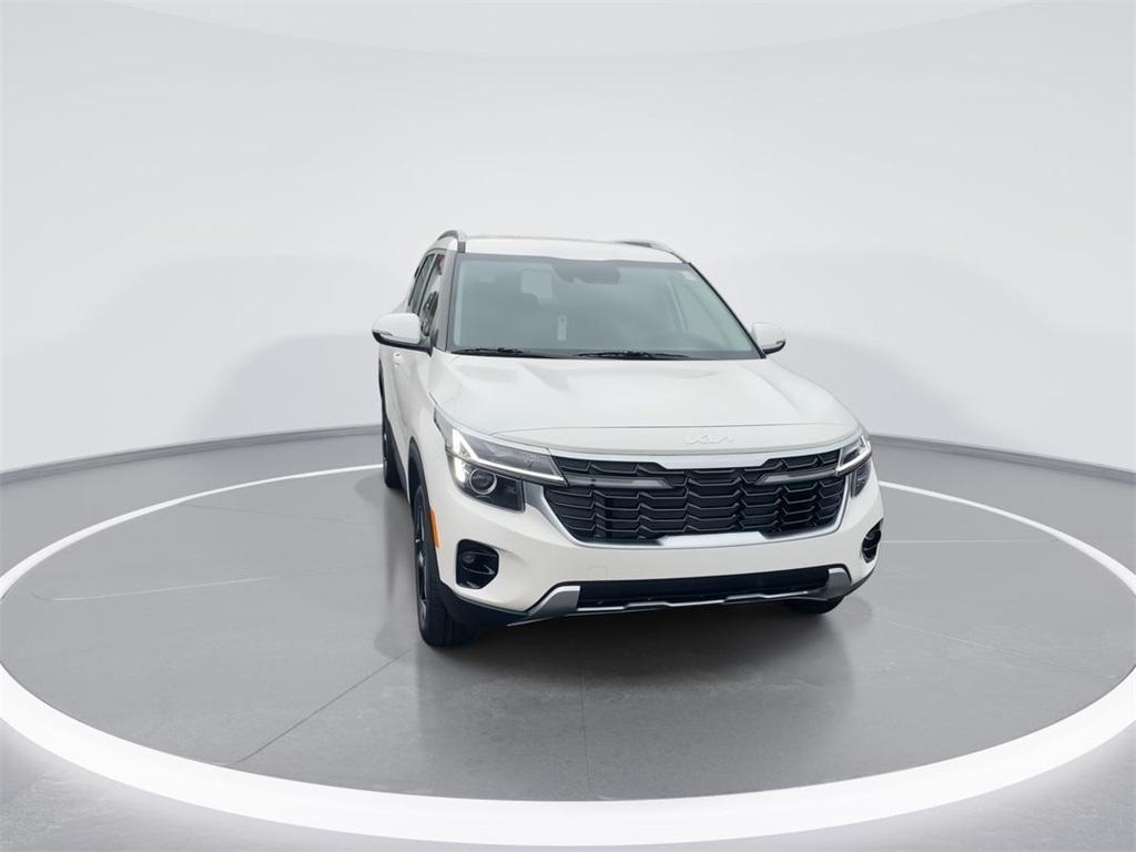 new 2025 Kia Seltos car, priced at $29,615