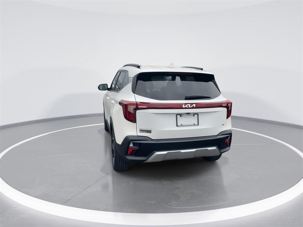 new 2025 Kia Seltos car, priced at $29,615