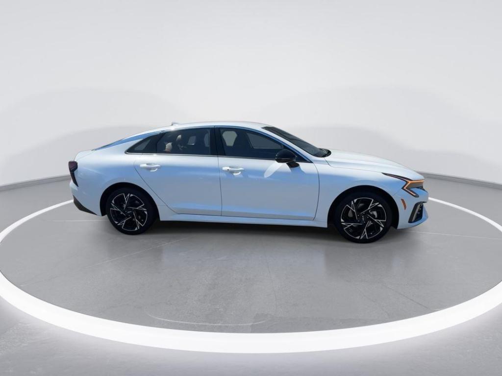 new 2026 Kia K5 car, priced at $30,499