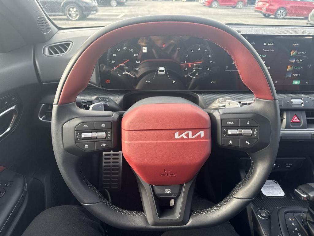 new 2025 Kia K4 car