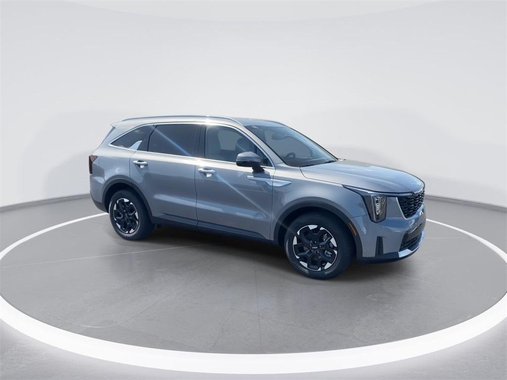new 2025 Kia Sorento car, priced at $35,120