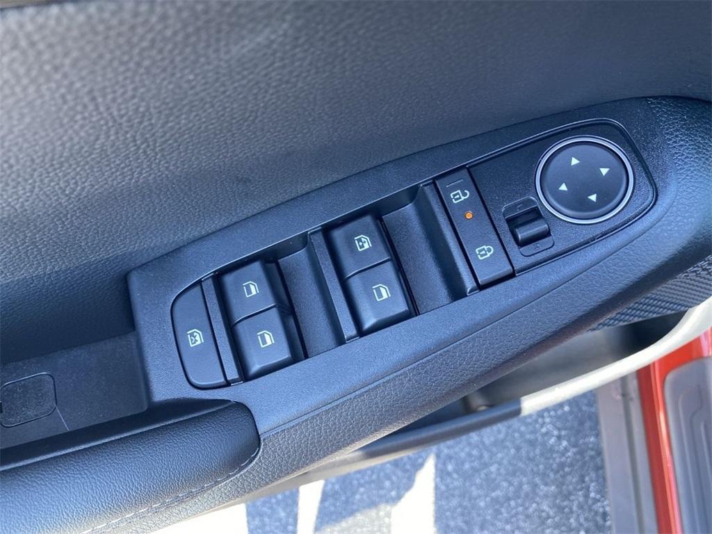 new 2025 Kia Seltos car, priced at $27,585