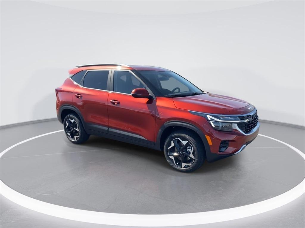 new 2025 Kia Seltos car, priced at $27,585