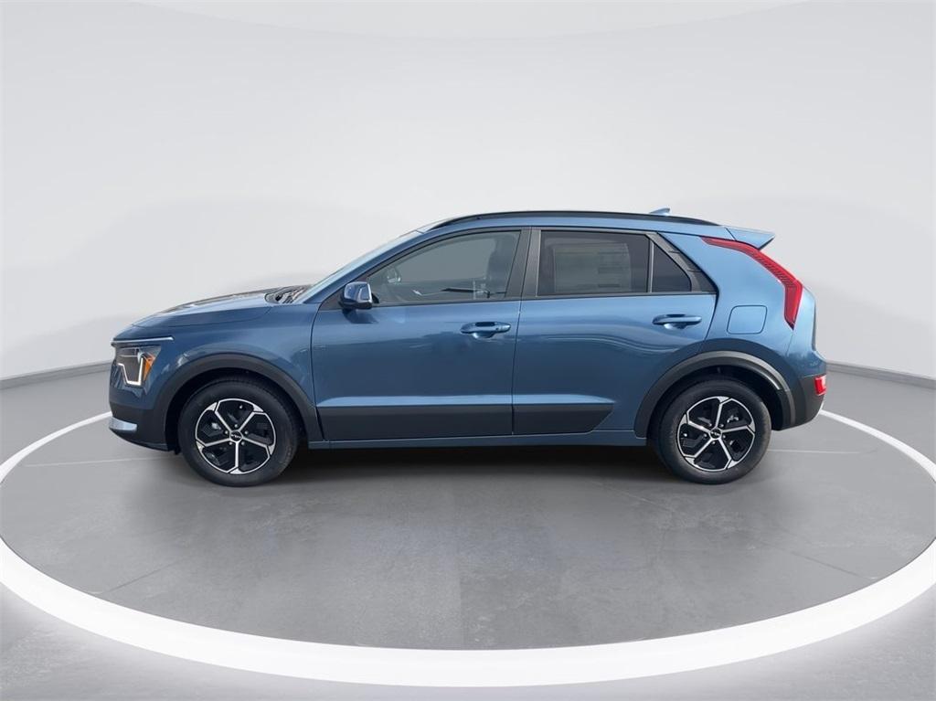 new 2025 Kia Niro car, priced at $30,590