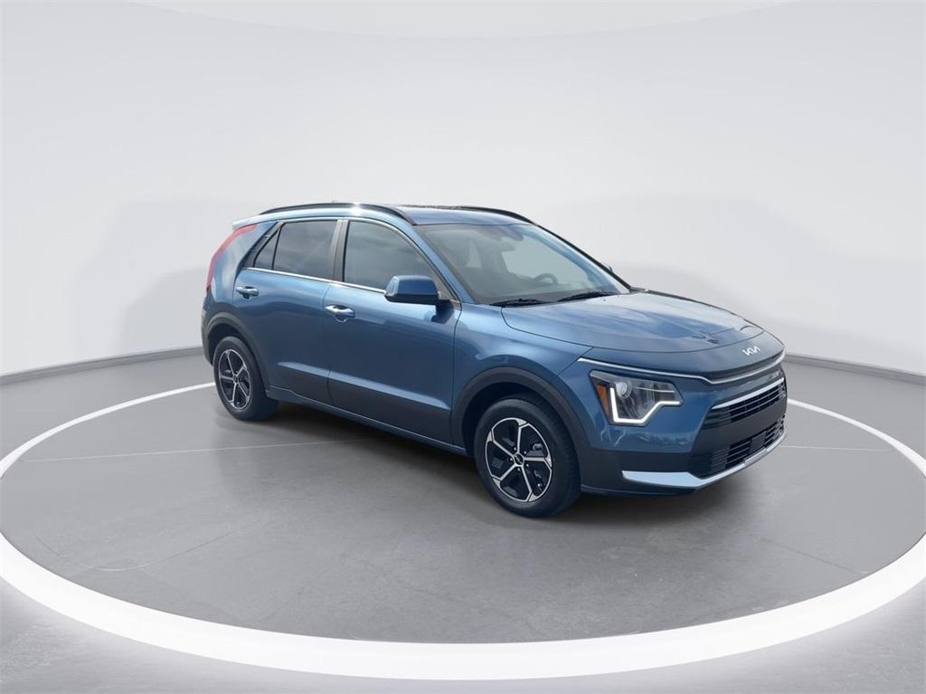 new 2025 Kia Niro car, priced at $30,590