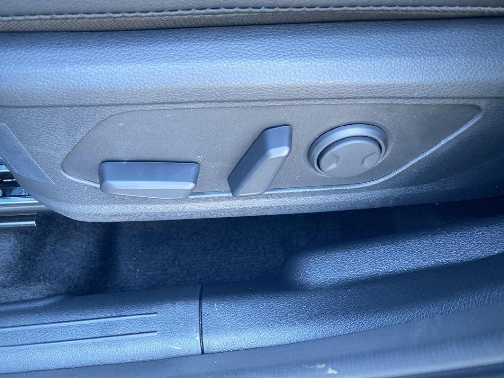 new 2026 Kia Sportage Hybrid car