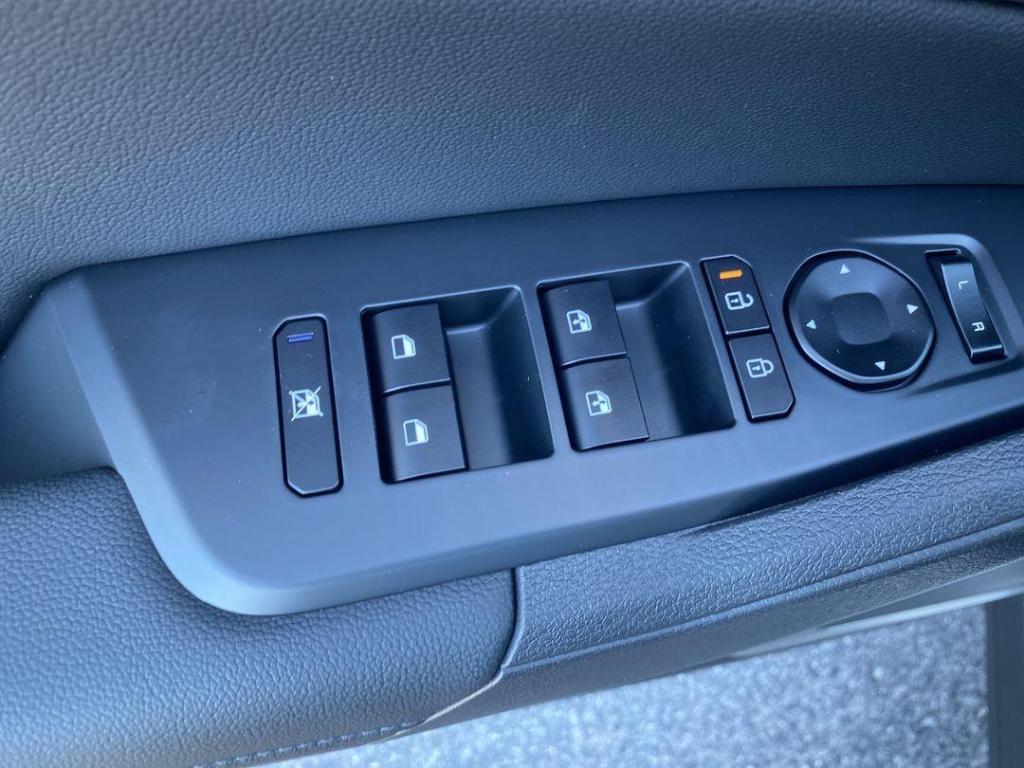 new 2026 Kia Sportage Hybrid car