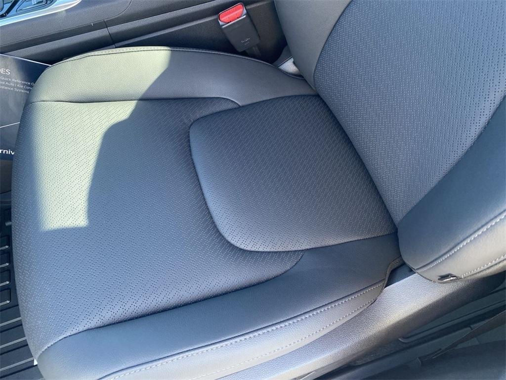 new 2026 Kia Carnival car