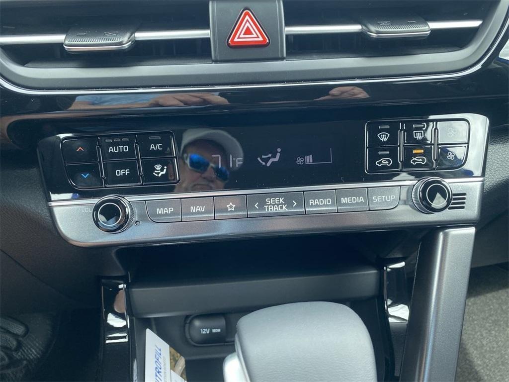 new 2025 Kia Seltos car, priced at $25,645