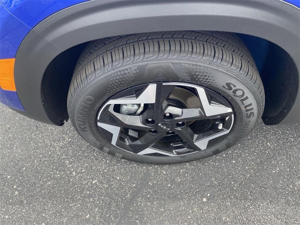 new 2025 Kia Seltos car, priced at $25,645