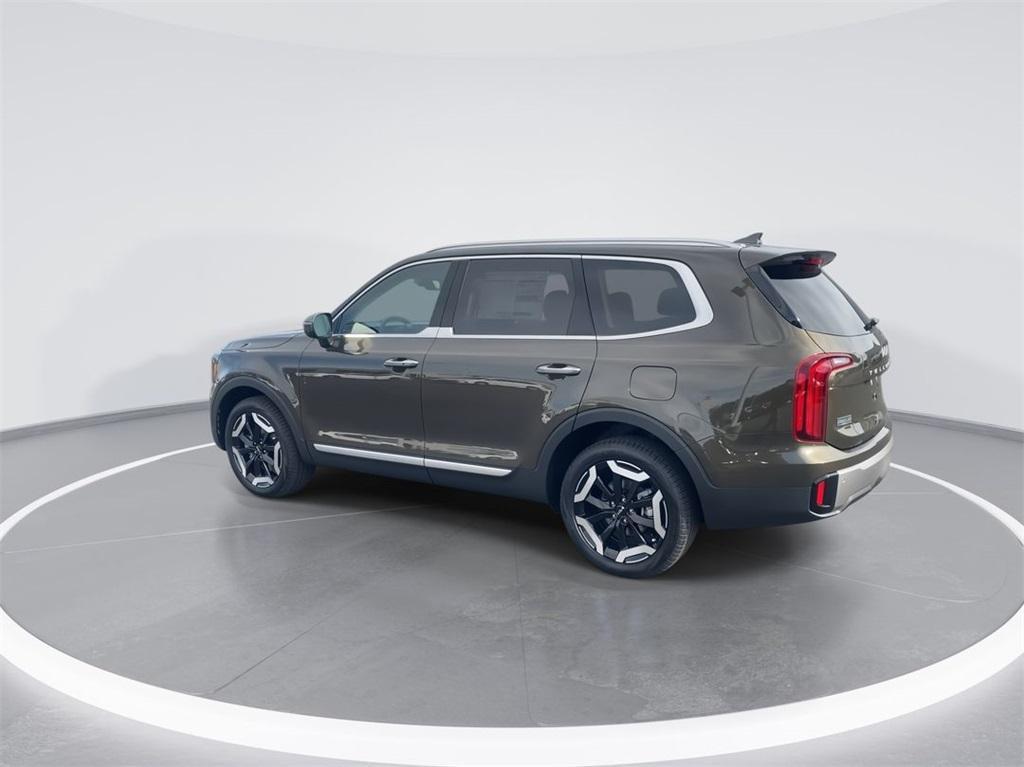 new 2025 Kia Telluride car, priced at $43,195